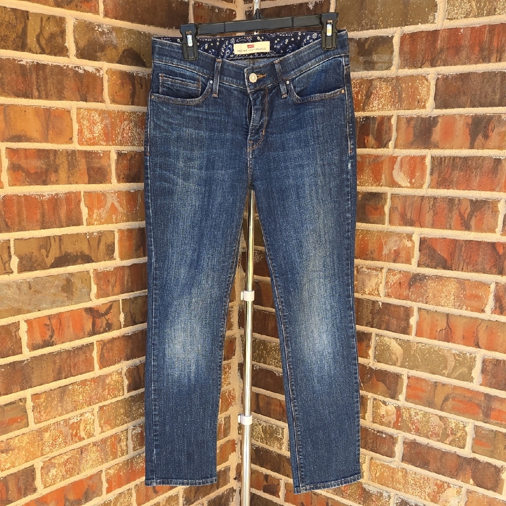 Levi's Women's Straight Leg Jeans - Indigo